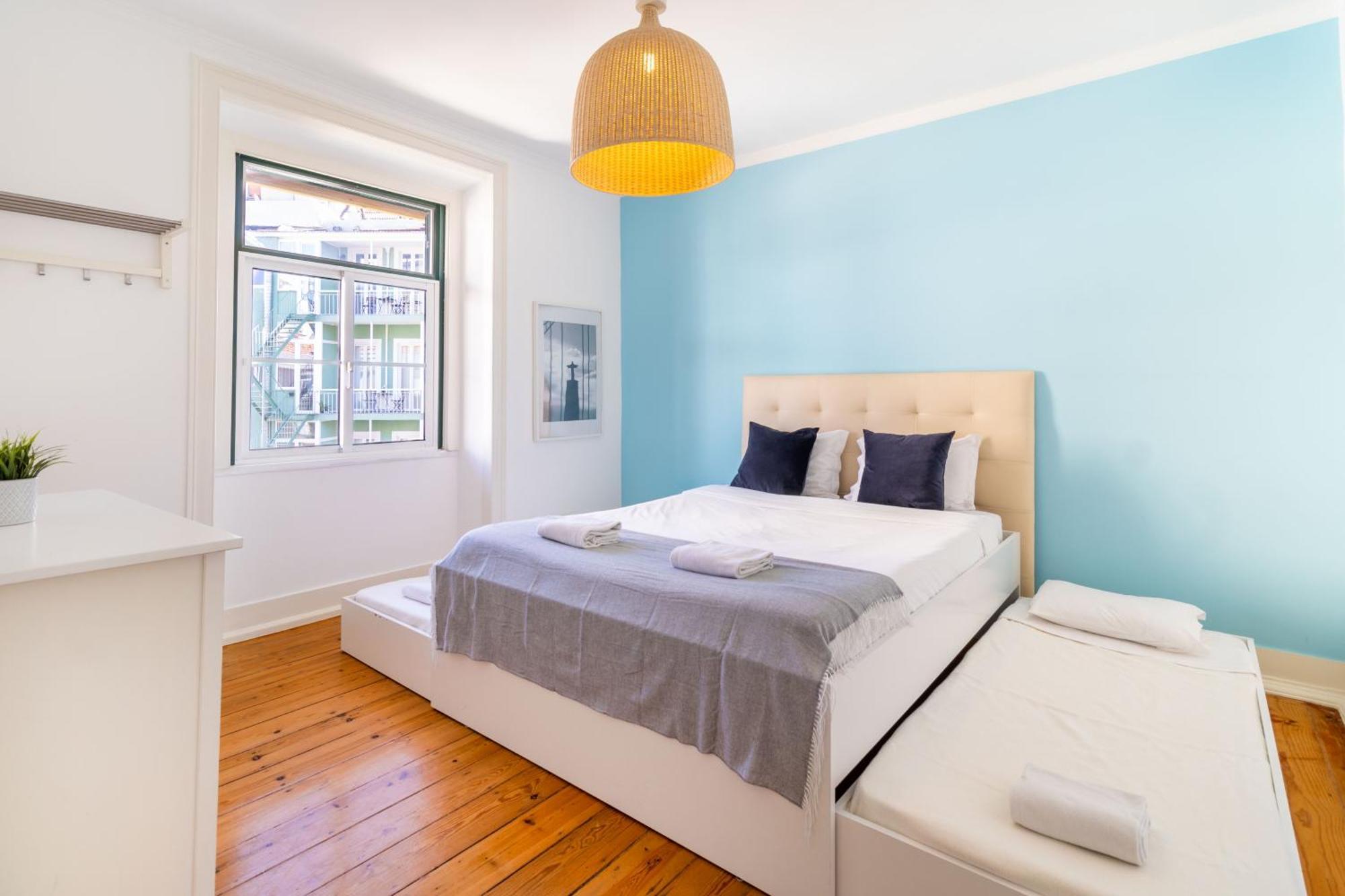Inglaterra By Central Hill Apartments Lisbon Room photo